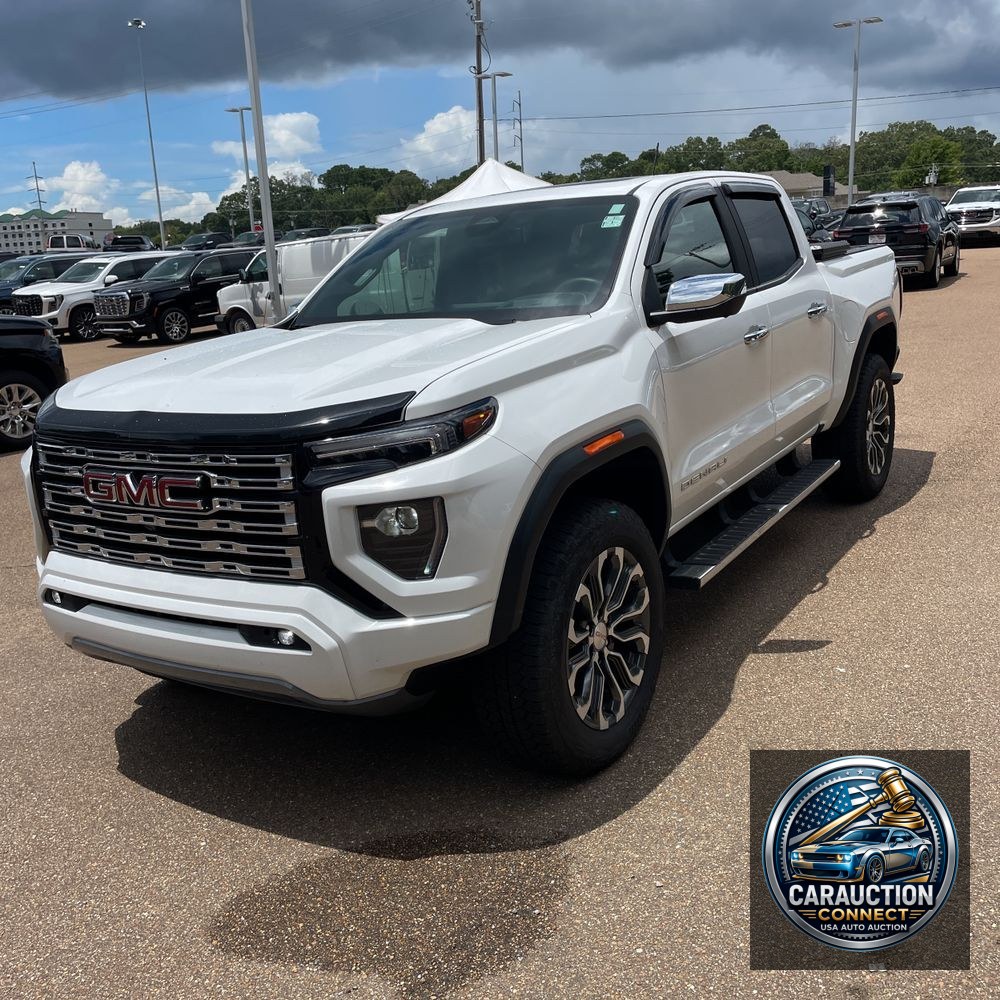 2024 GMC Canyon Denali
