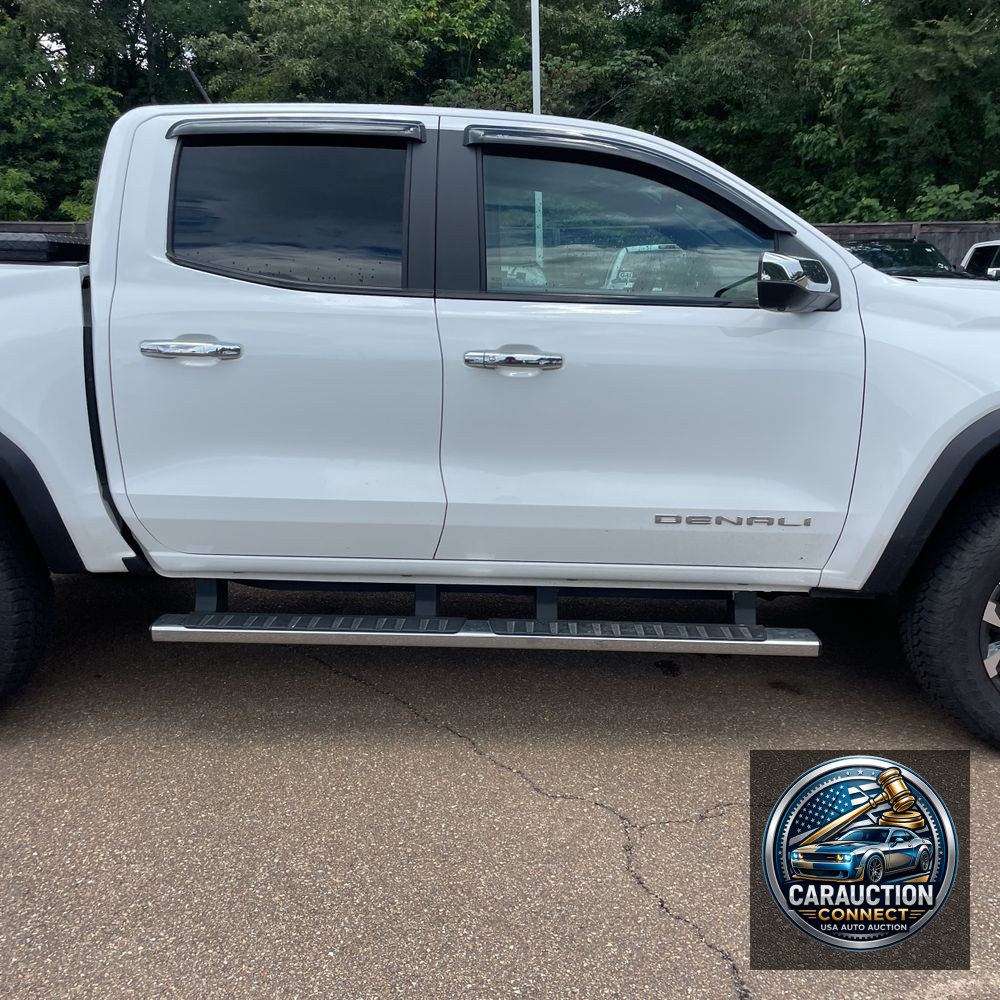 2024 GMC Canyon Denali