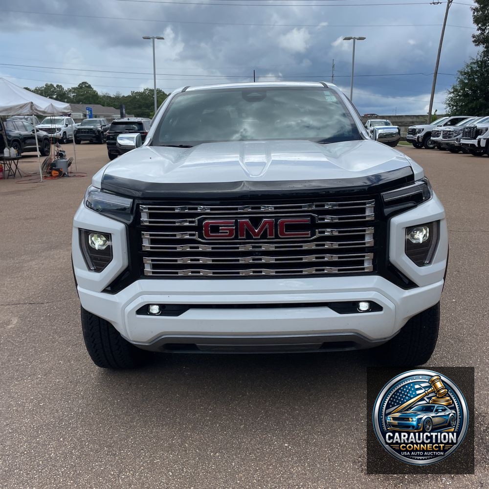 2024 GMC Canyon Denali