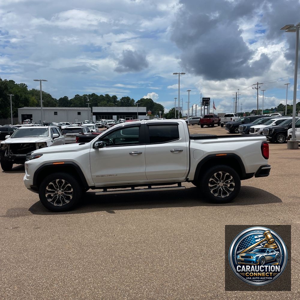 2024 GMC Canyon Denali