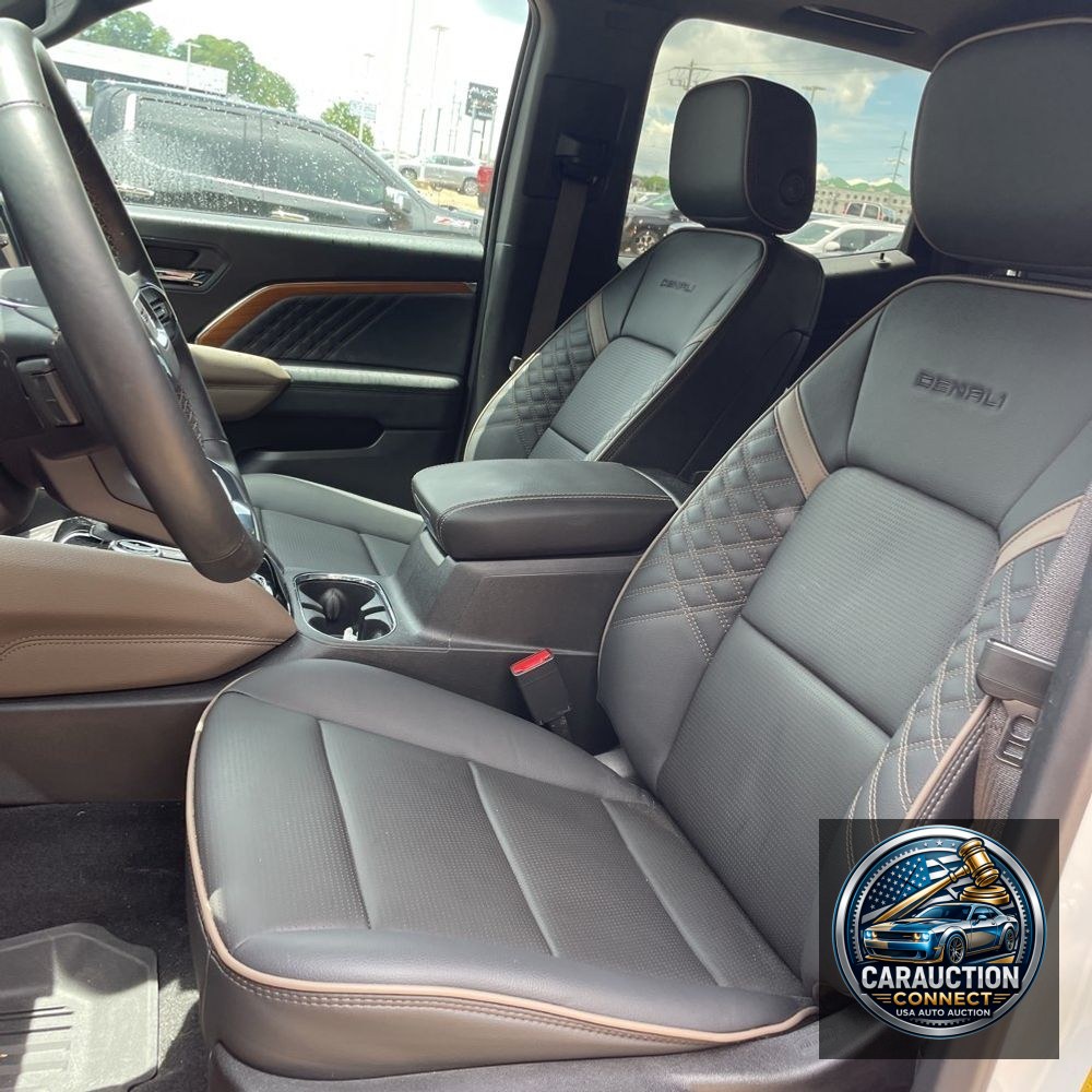 2024 GMC Canyon Denali