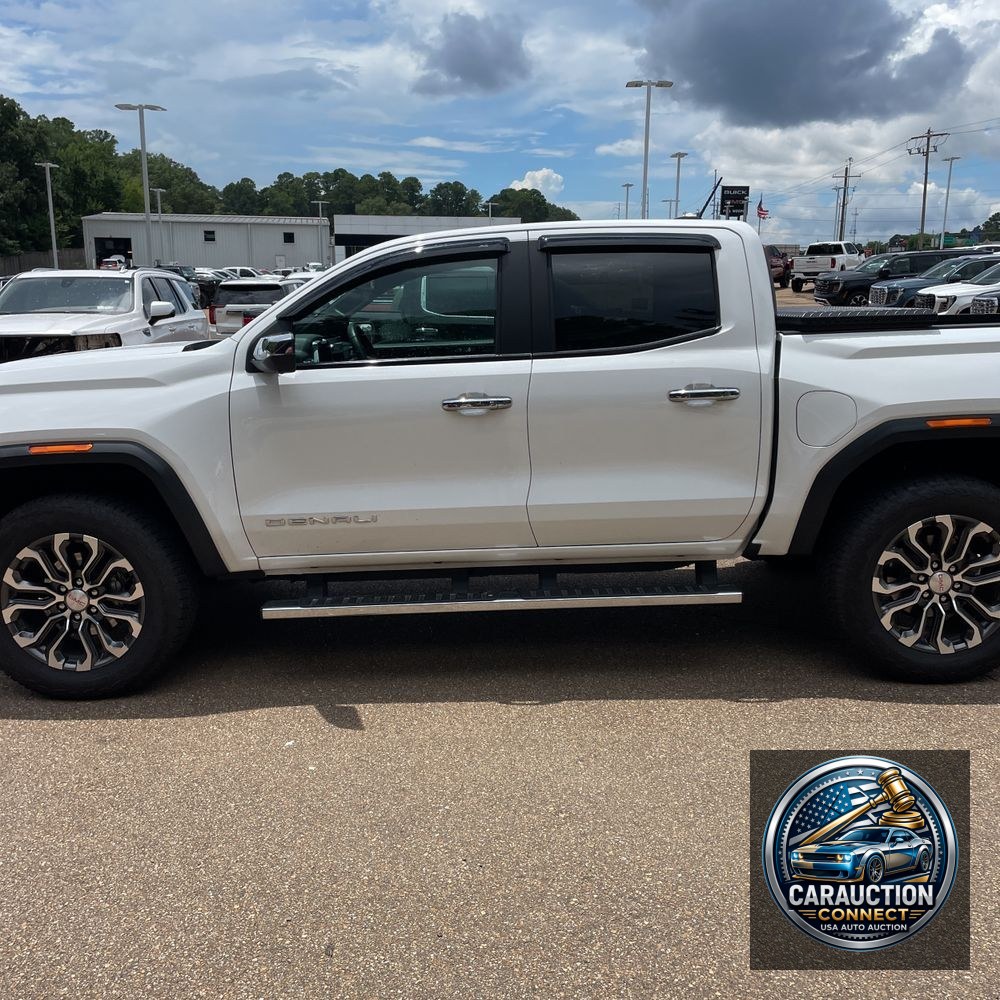 2024 GMC Canyon Denali