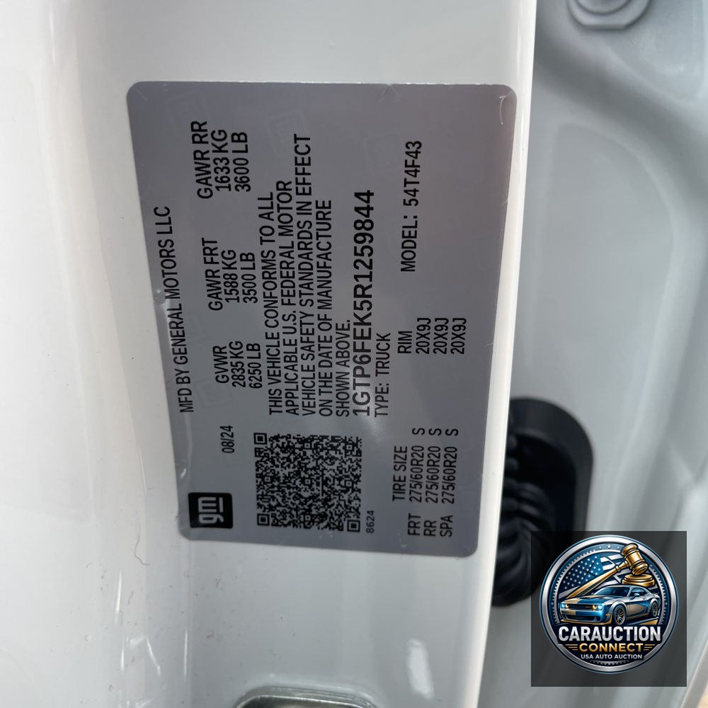 2024 GMC Canyon Denali