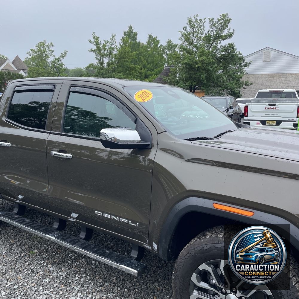 2024 GMC Canyon Denali