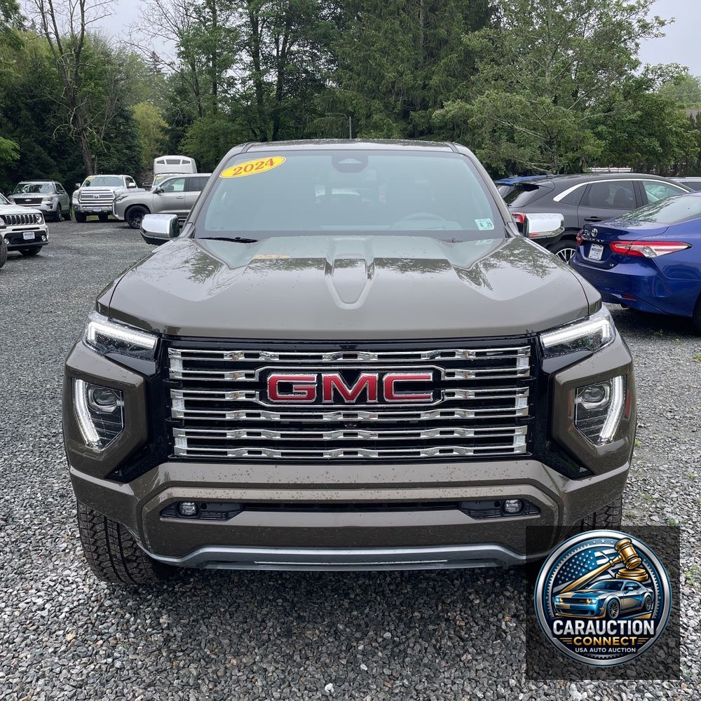 2024 GMC Canyon Denali