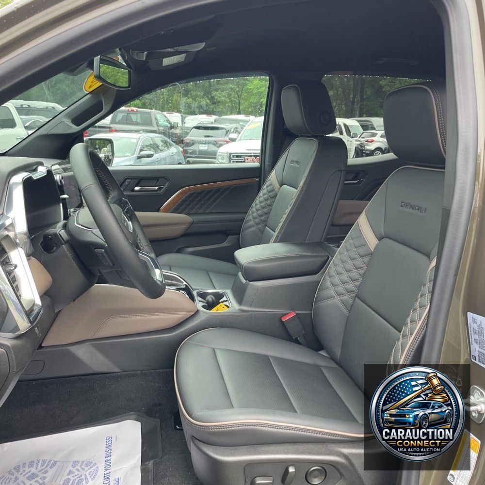 2024 GMC Canyon Denali