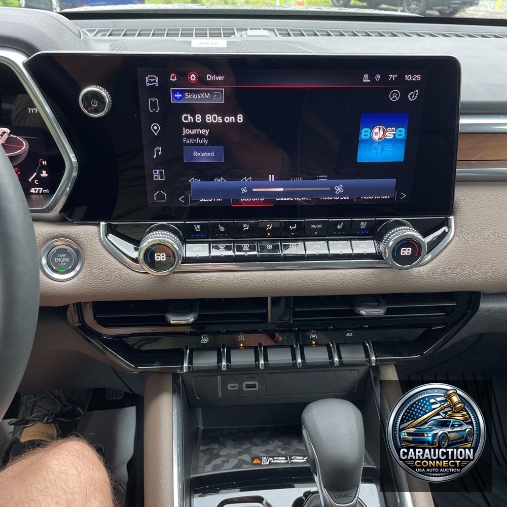 2024 GMC Canyon Denali