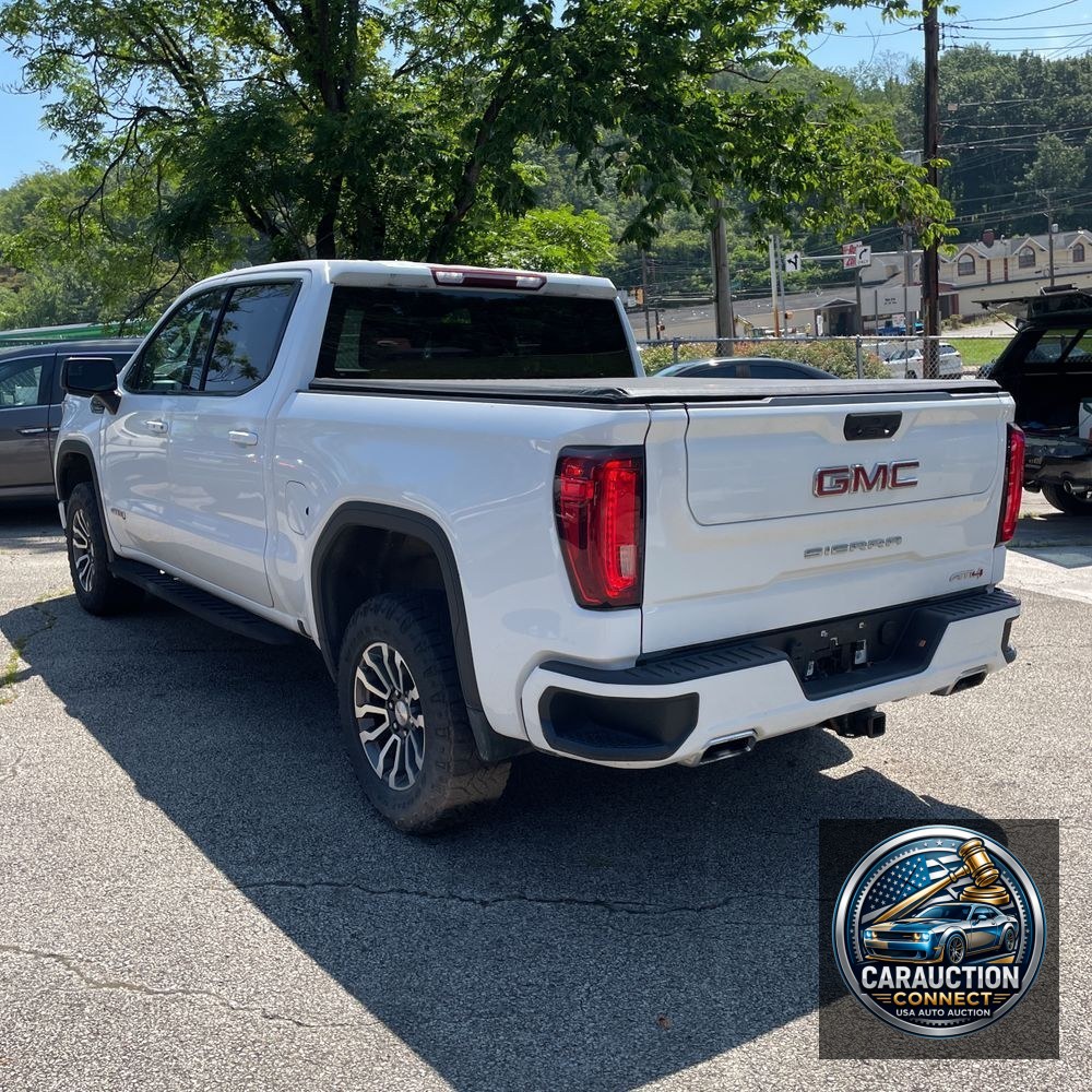 2022 GMC Sierra 1500 AT4