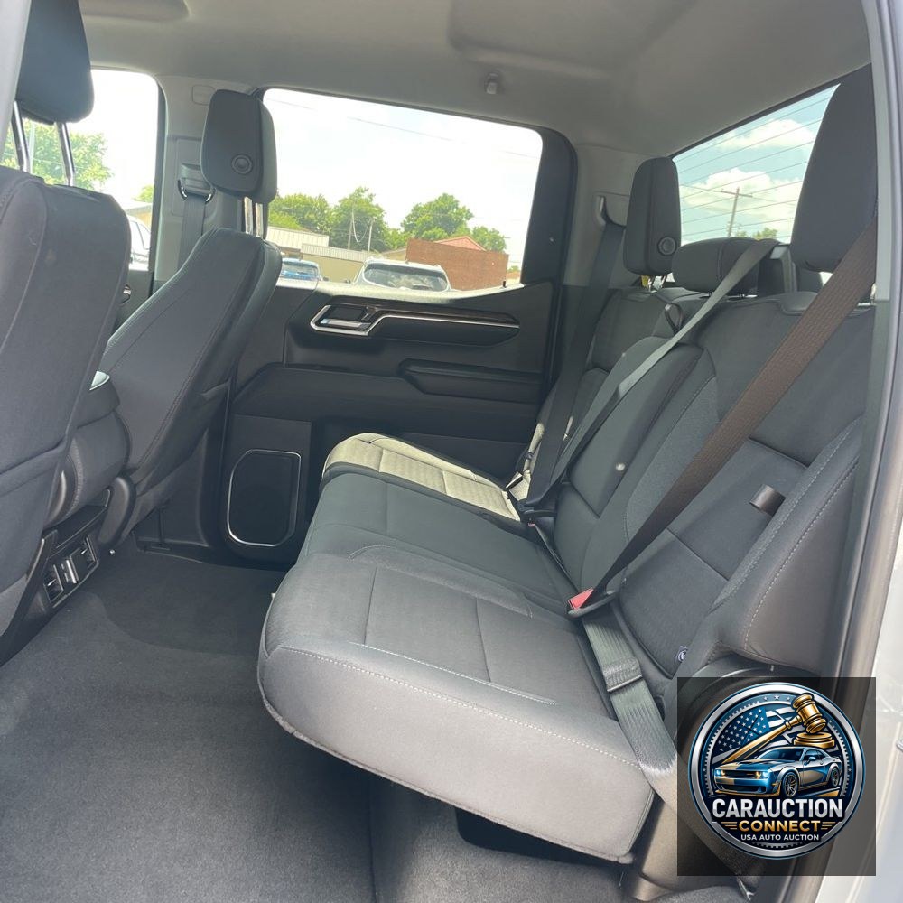 2024 GMC Sierra 1500 Elevation Standard
