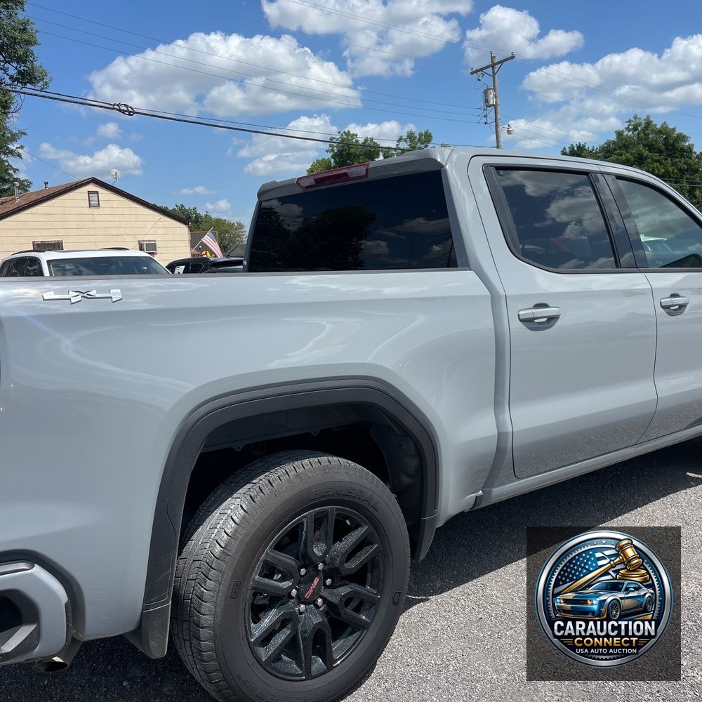 2024 GMC Sierra 1500 Elevation Standard