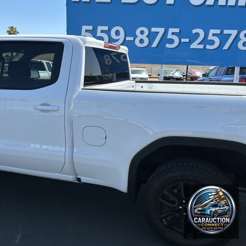2024 GMC Sierra 1500 Elevation