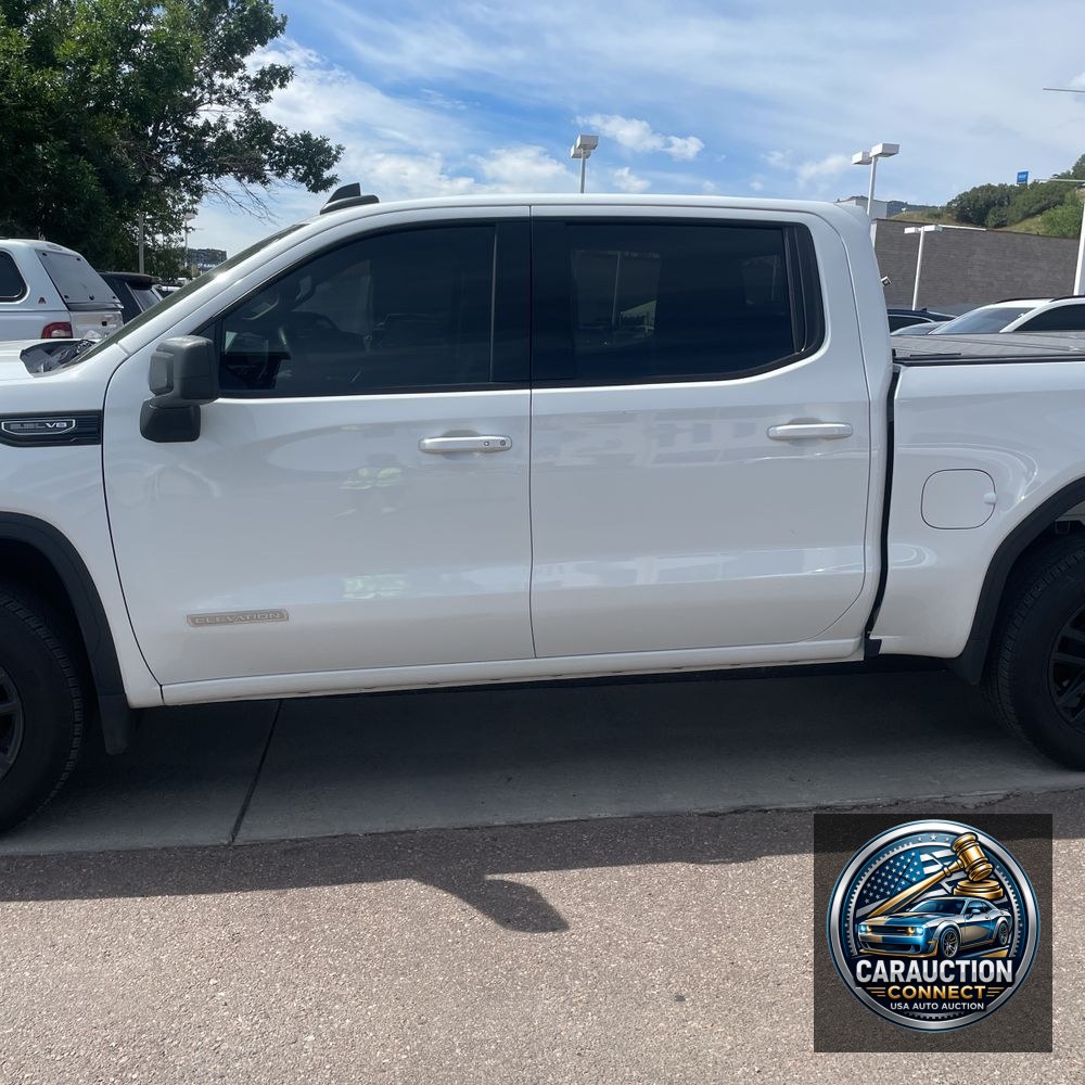 2023 GMC Sierra 1500 Elevation