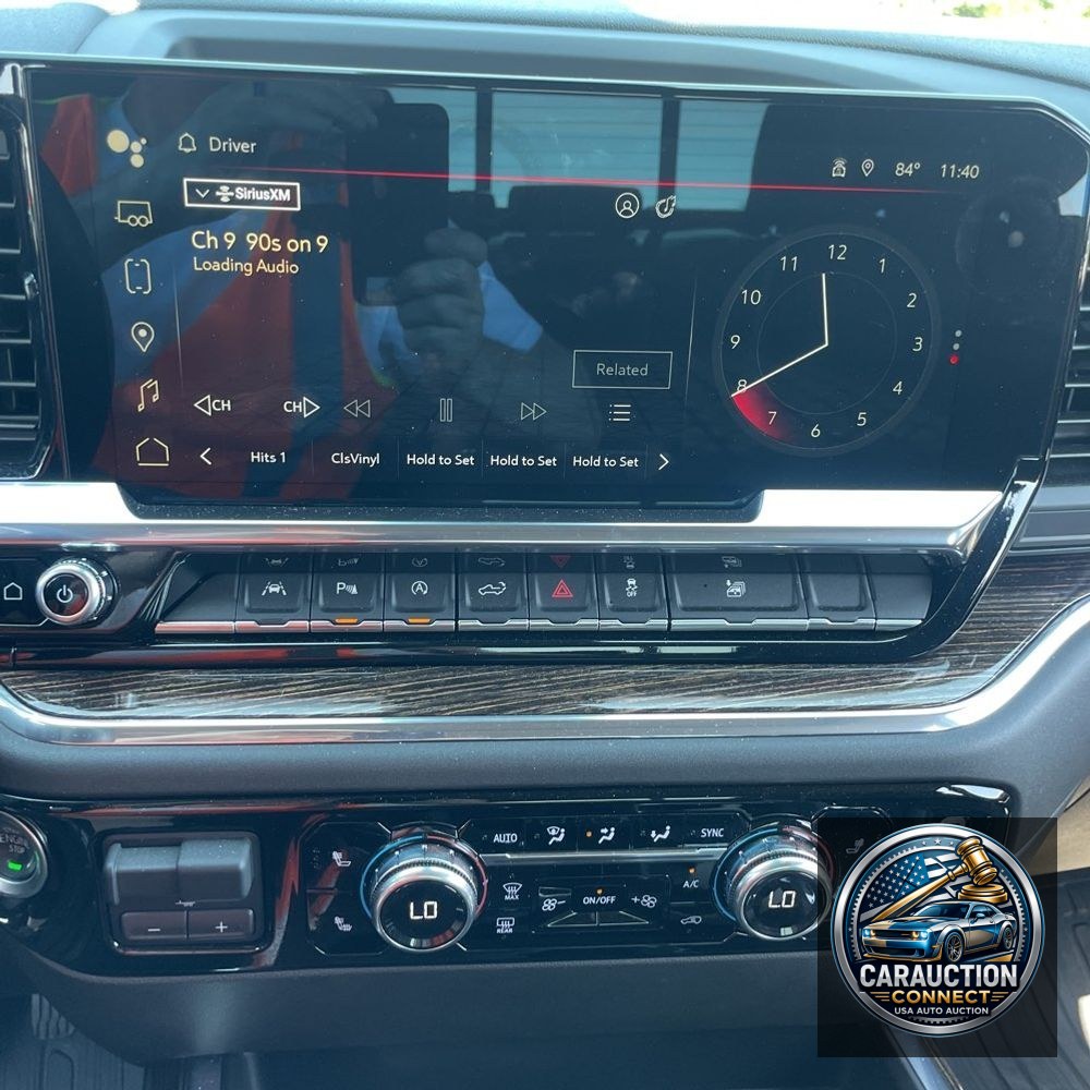 2024 GMC Sierra 1500 Elevation