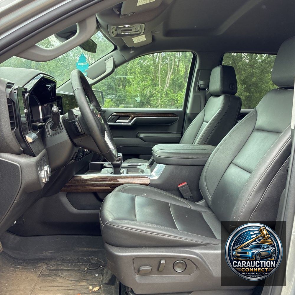 2024 GMC Sierra 1500 Elevation
