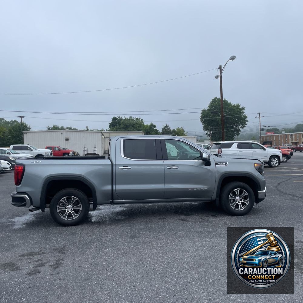 2025 GMC Sierra 1500 SLT