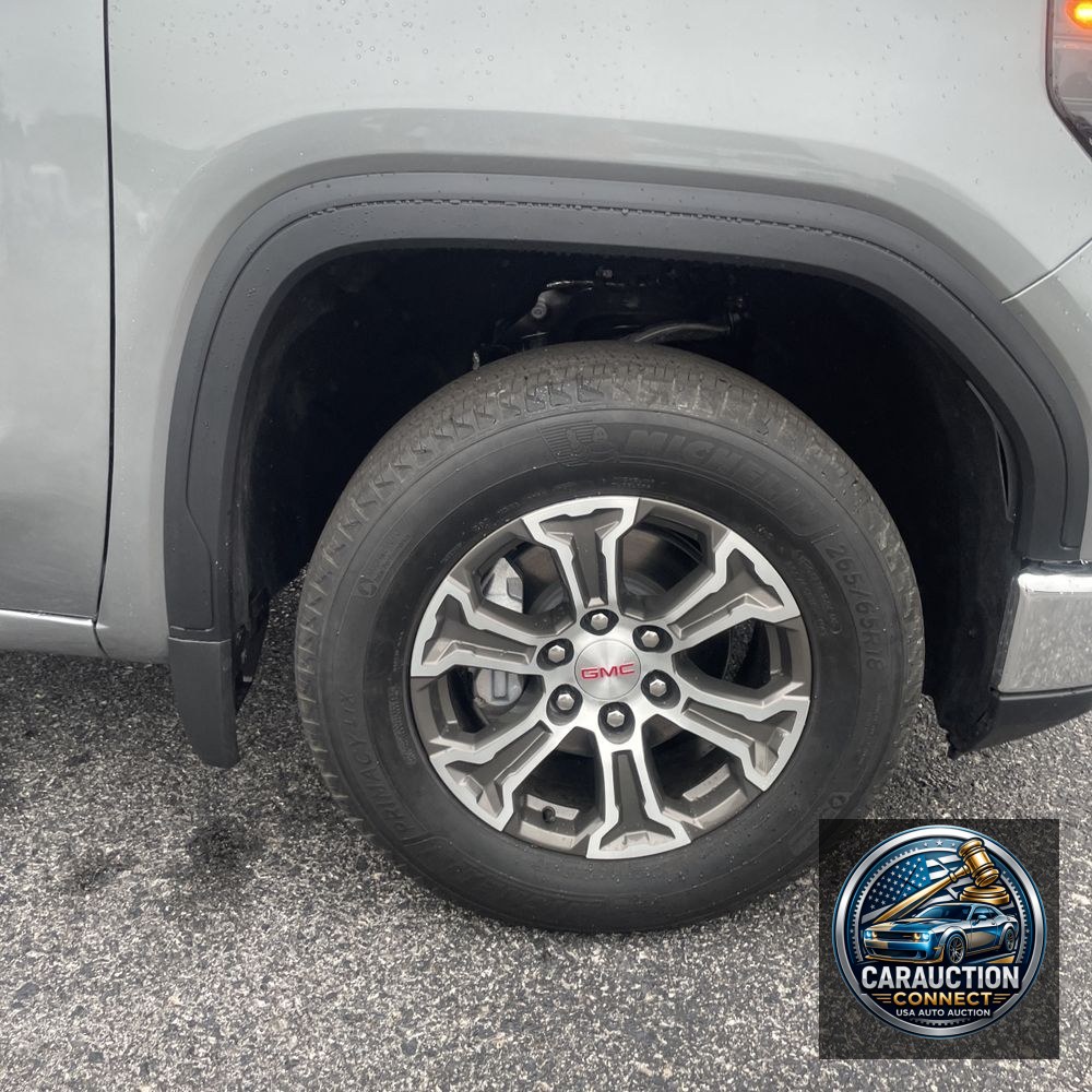 2025 GMC Sierra 1500 SLT