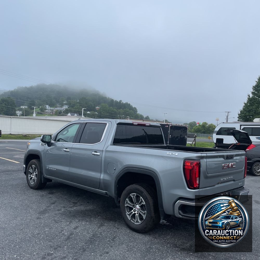 2025 GMC Sierra 1500 SLT
