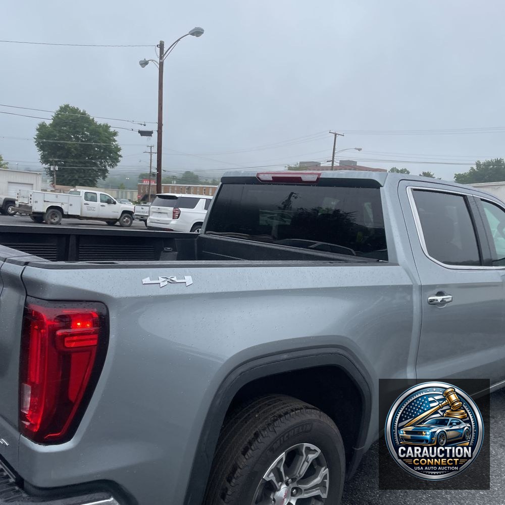 2025 GMC Sierra 1500 SLT