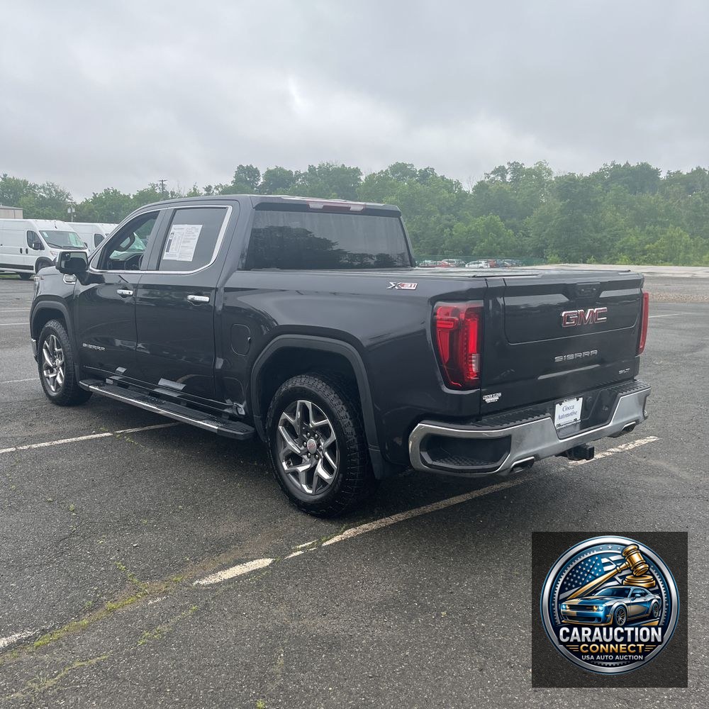 2022 GMC Sierra 1500 SLT