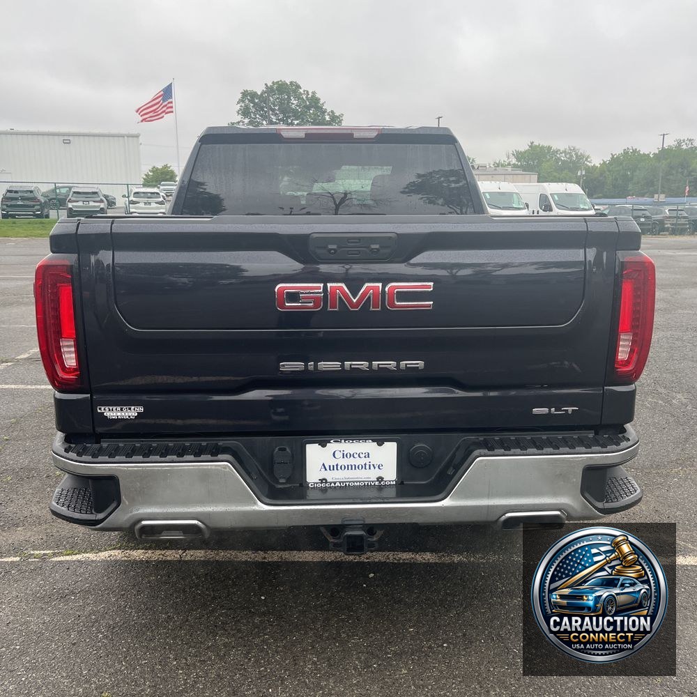 2022 GMC Sierra 1500 SLT