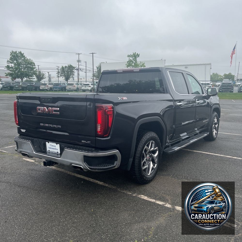2022 GMC Sierra 1500 SLT
