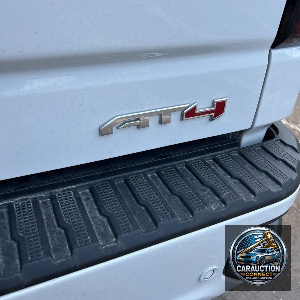 2023 GMC Sierra 1500 AT4