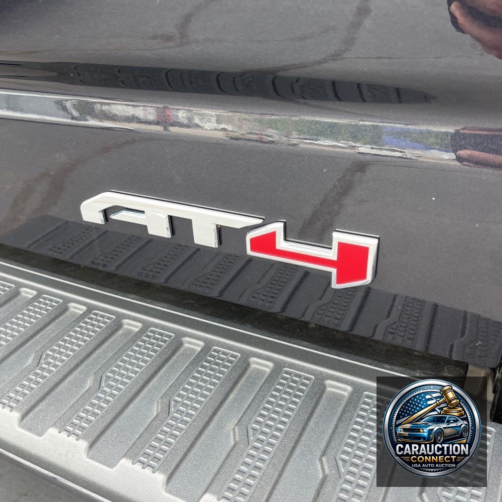 2023 GMC Sierra 1500 AT4