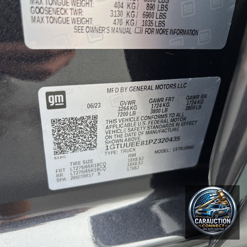 2023 GMC Sierra 1500 AT4