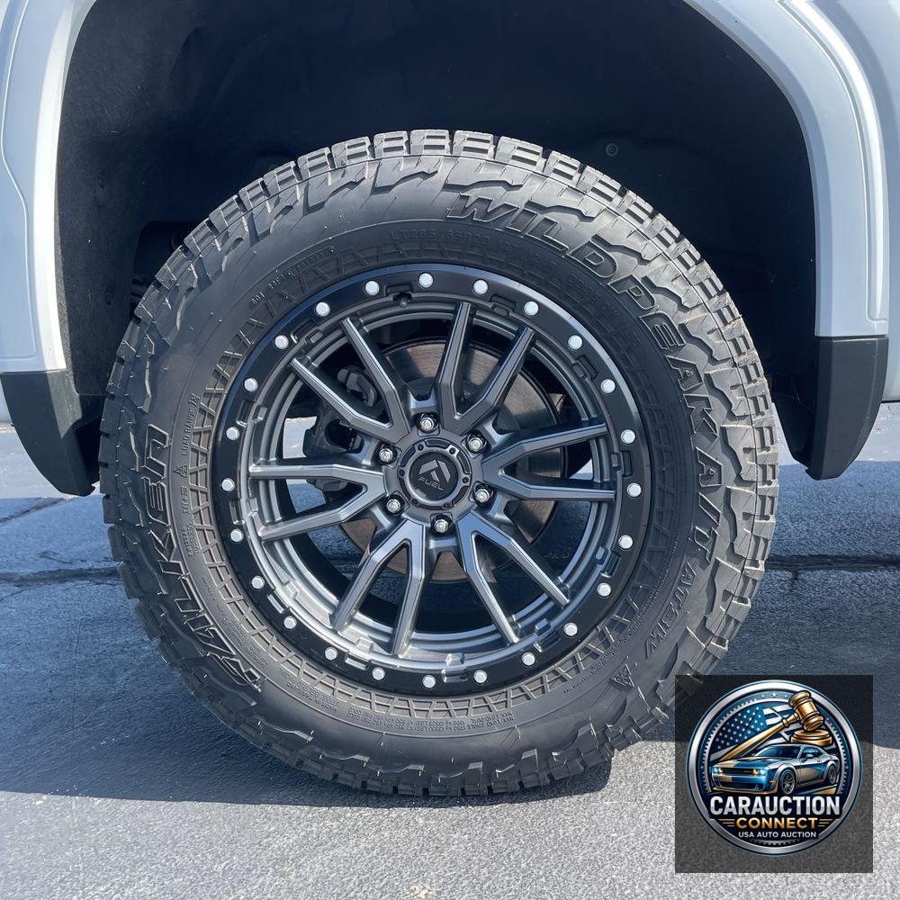 2023 GMC Sierra 1500 AT4
