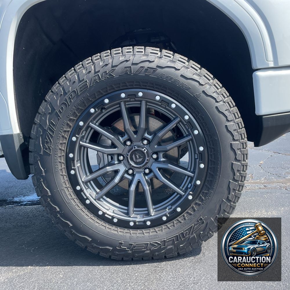 2023 GMC Sierra 1500 AT4