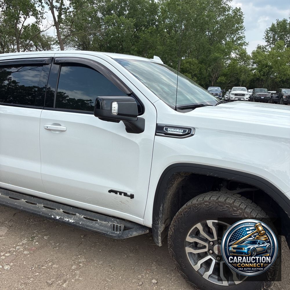 2023 GMC Sierra 1500 AT4
