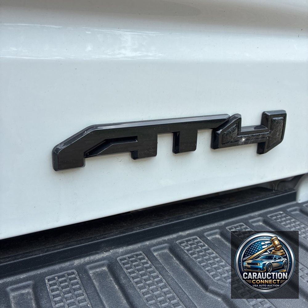 2023 GMC Sierra 1500 AT4