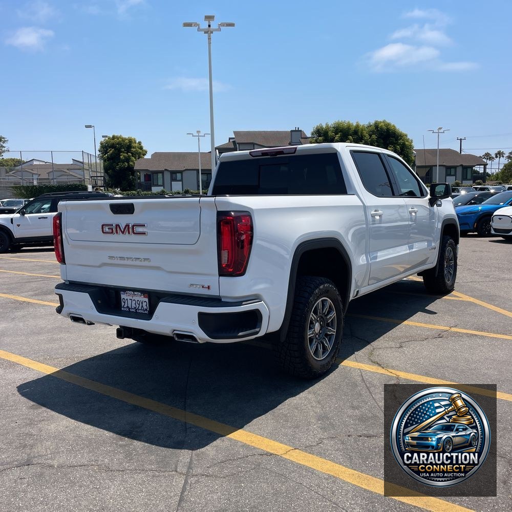 2024 GMC Sierra 1500 AT4