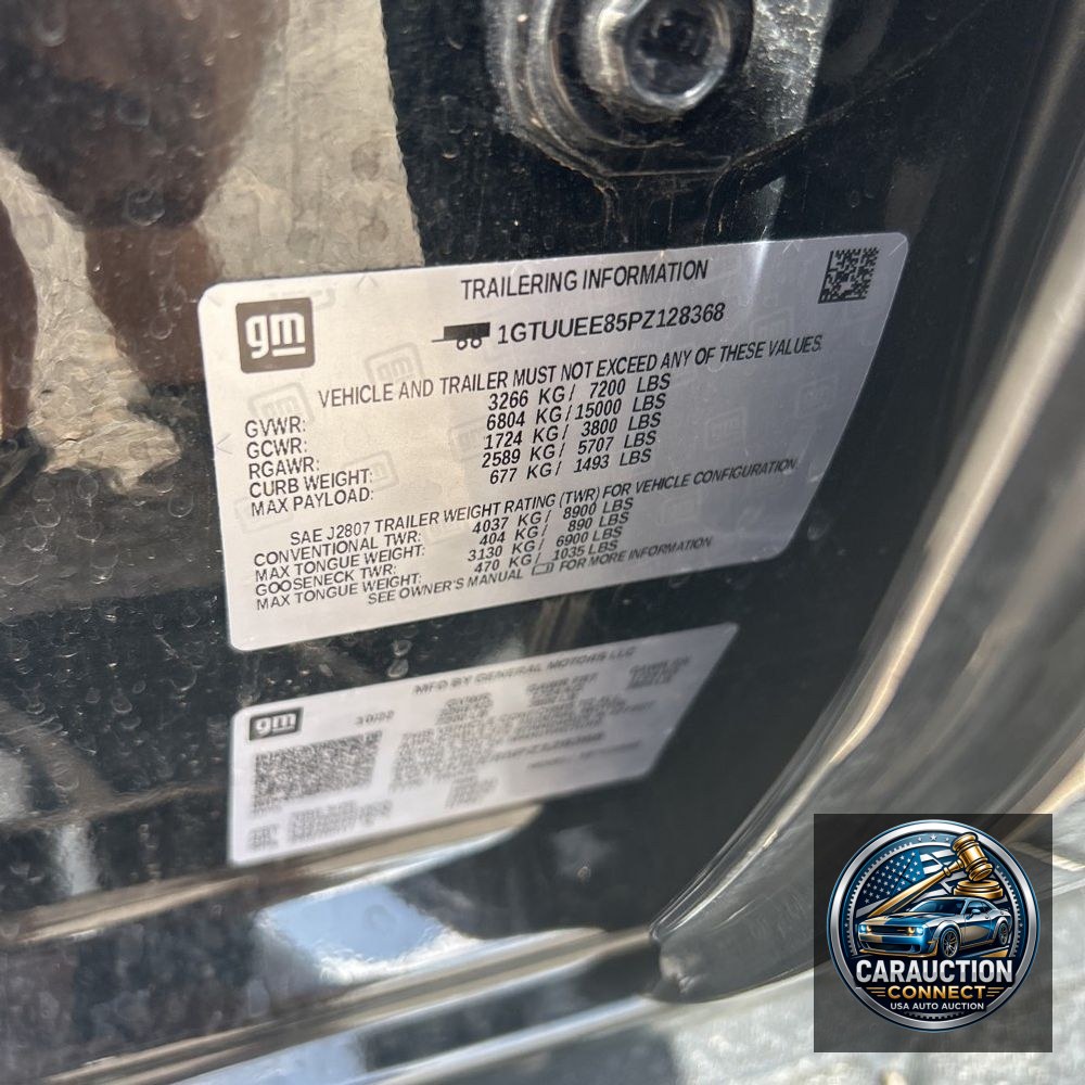 2023 GMC Sierra 1500 AT4