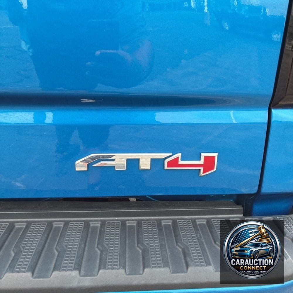 2023 GMC Sierra 1500 AT4