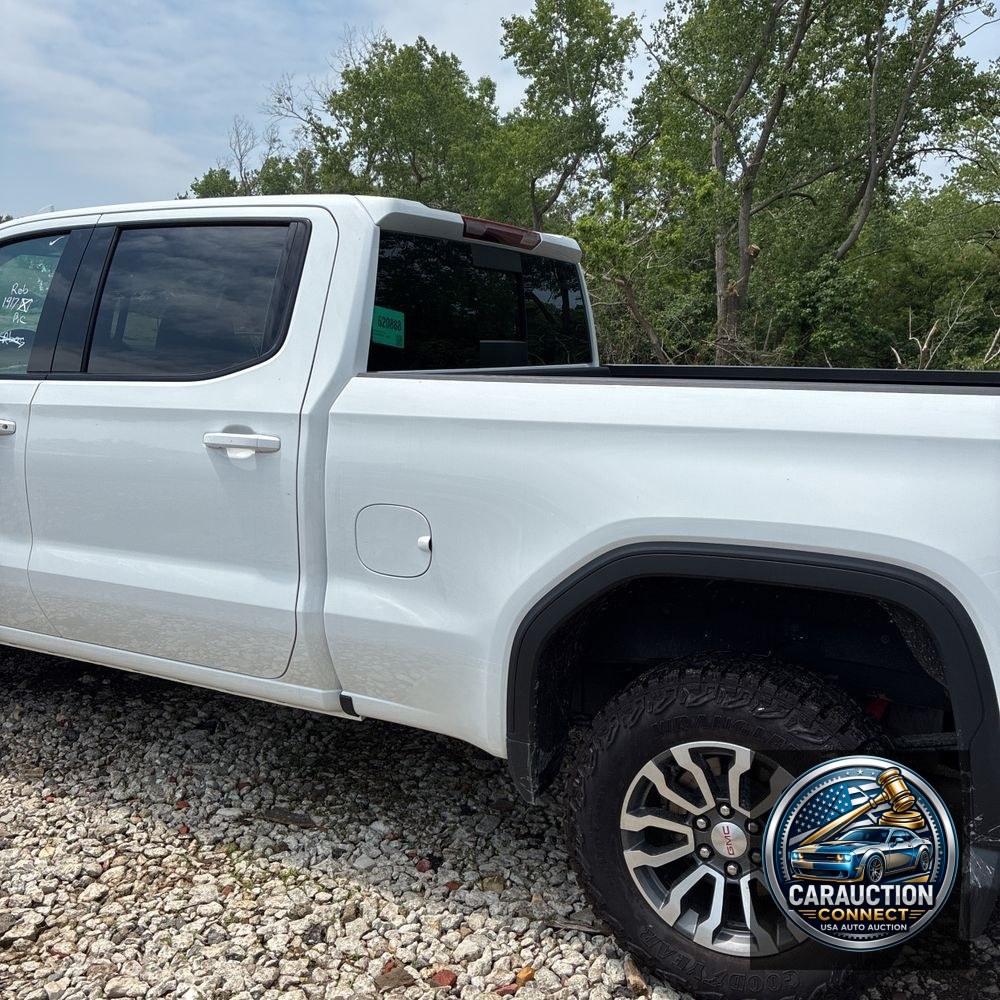 2023 GMC Sierra 1500 AT4