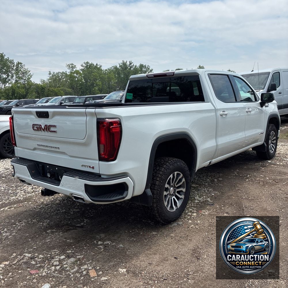 2023 GMC Sierra 1500 AT4