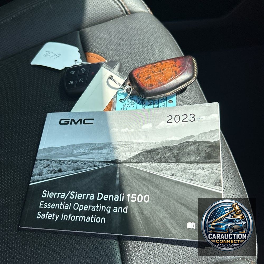 2023 GMC Sierra 1500 AT4