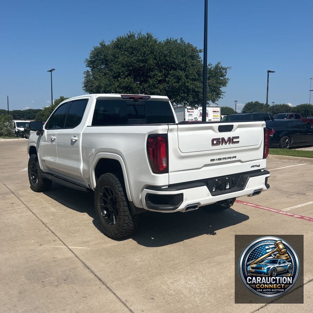 2024 GMC Sierra 1500 AT4