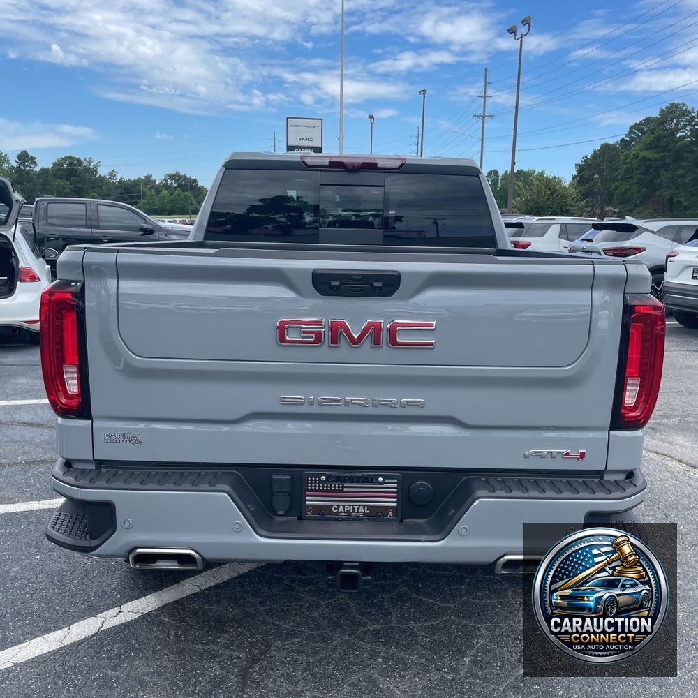 2024 GMC Sierra 1500 AT4