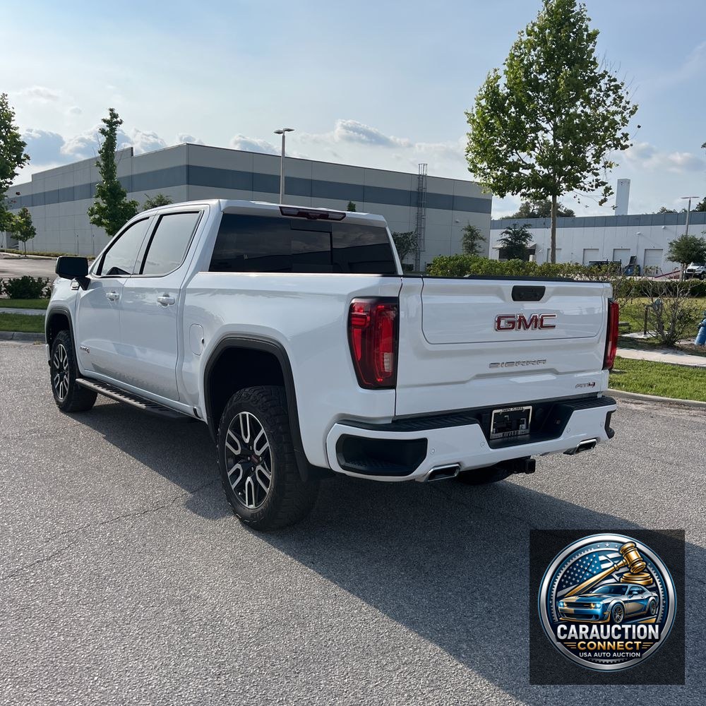 2024 GMC Sierra 1500 AT4