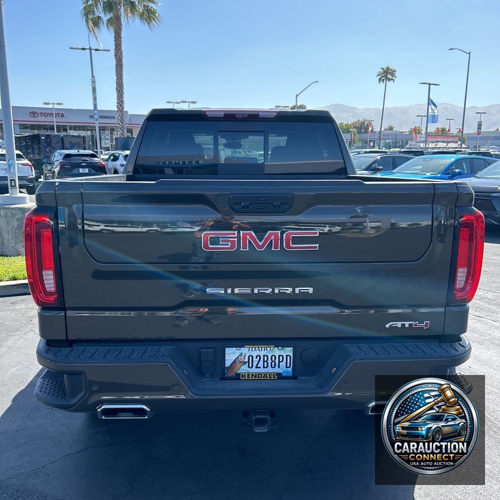 2024 GMC Sierra 1500 AT4