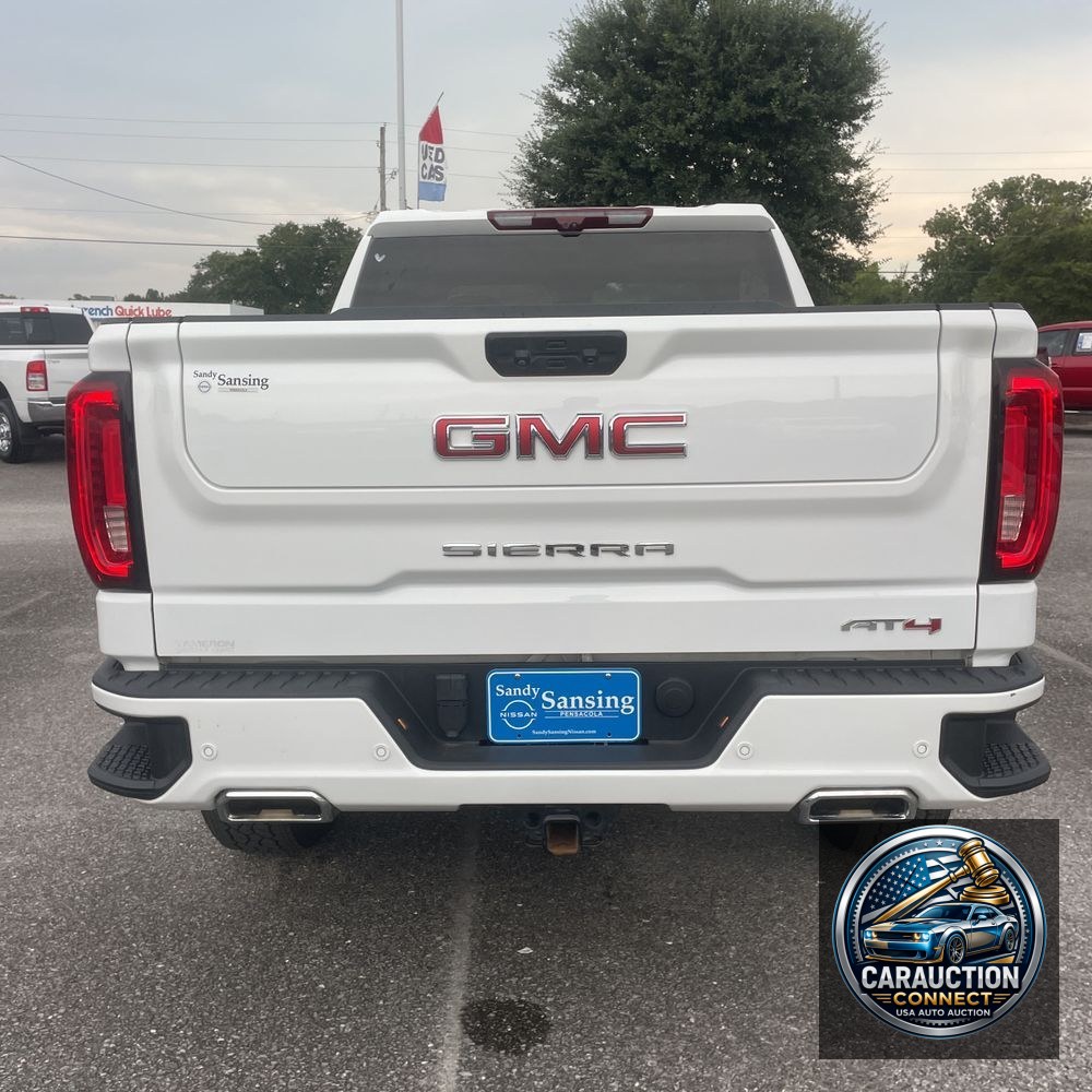 2023 GMC Sierra 1500 AT4