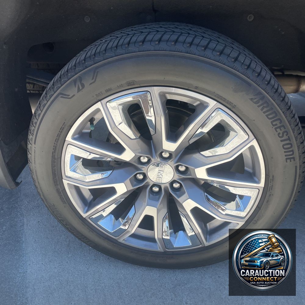 2023 GMC Sierra 1500 Denali