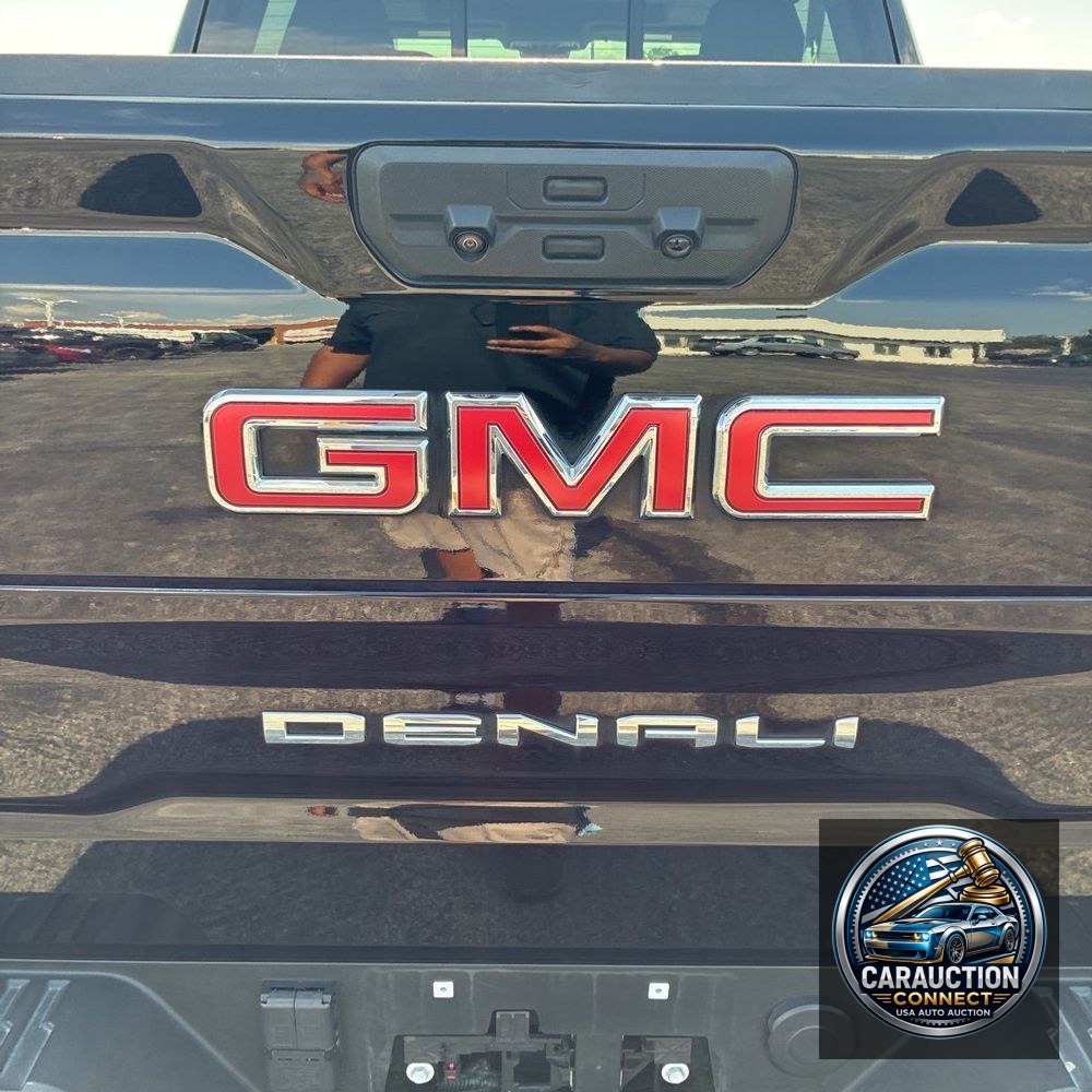 2023 GMC Sierra 1500 Denali