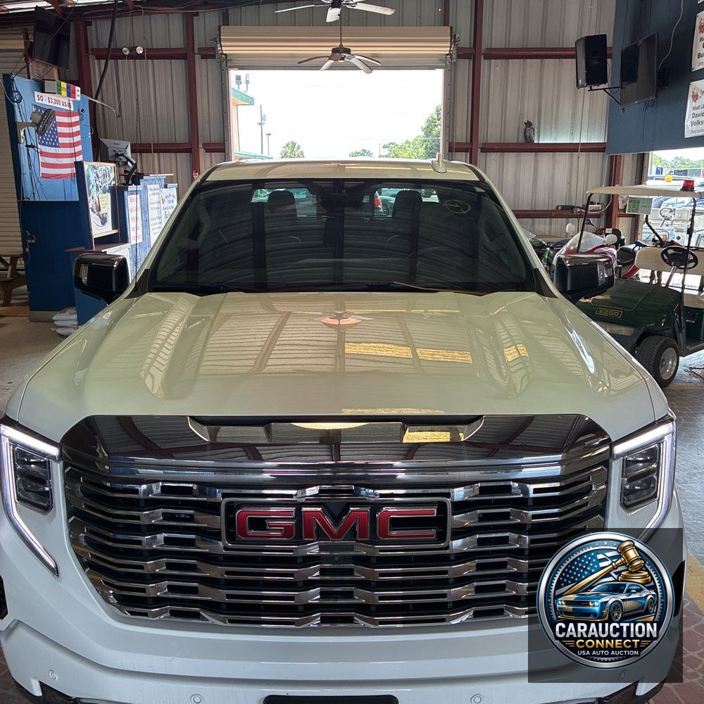 2023 GMC Sierra 1500 Denali