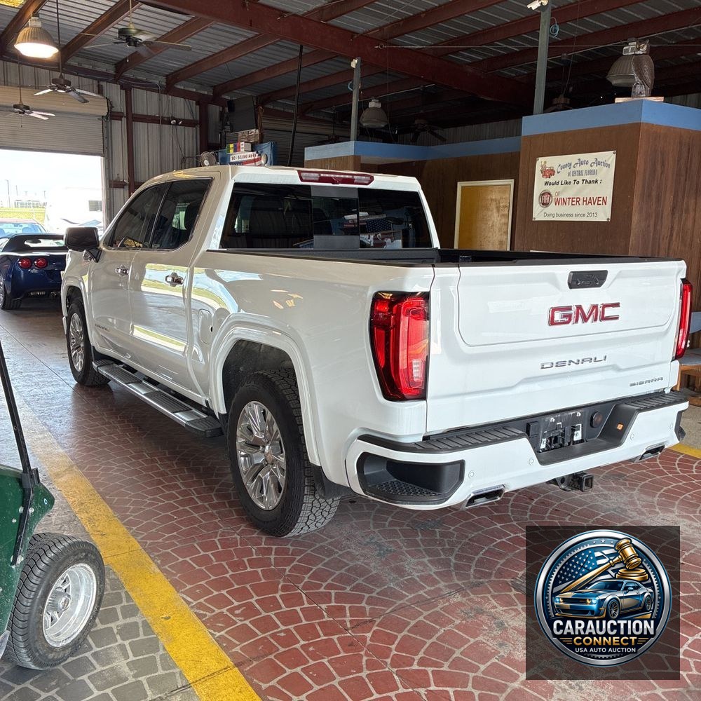 2023 GMC Sierra 1500 Denali