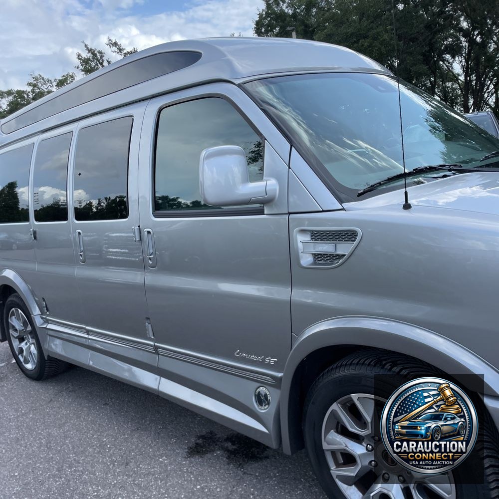 2025 GMC Savana 2500
