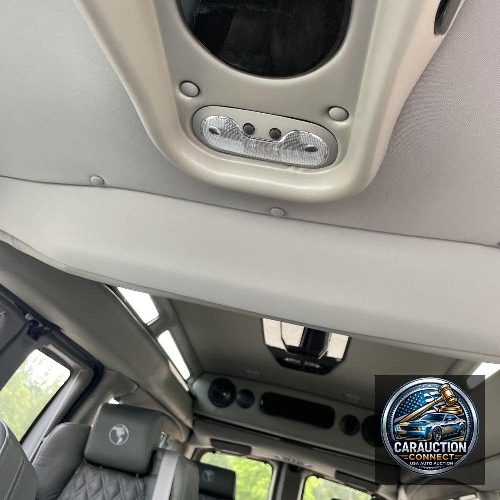 2025 GMC Savana 2500