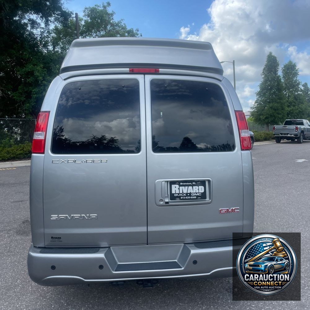 2025 GMC Savana 2500